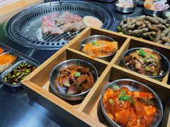 -马路牙子烧烤音乐酒馆(望京店)