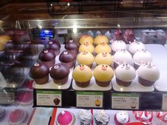 -巴黎贝甜(大宁国际商业广场店)