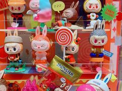 -泡泡玛特POPMART(武汉天地壹方店)