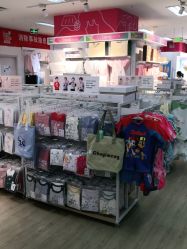 -孩子王(奥克斯广场店)