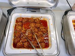 -爱客得牛排海鲜烤肉·火锅自助(春熙路黑金好店)