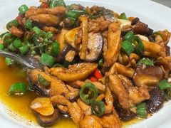 -渝是乎酸菜鱼(龙旗购物中心店)