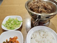 -南城香·饭香串香馄饨香(青年路店)