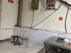 -老广烧烤(骆驼山康馨园店)