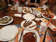 -四海一家自助餐(益田假日广场店)