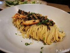 -HELLO 27 意面·沙拉·帕尼尼