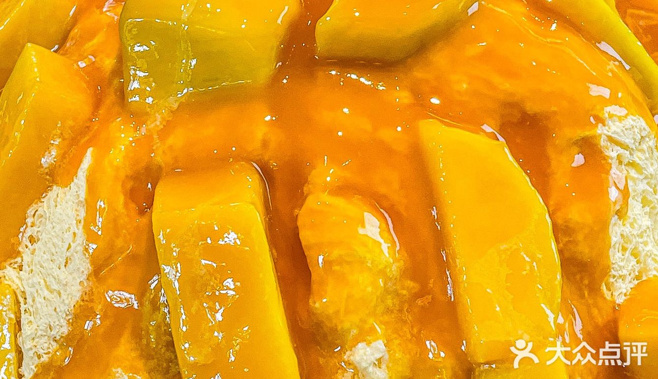 成都芒果冰天花板❗️大到惊人💥一整个芒果住诶！
