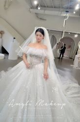 -艾米丽婚纱礼服