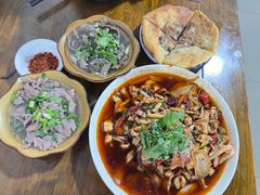 -小杨翘脚牛肉