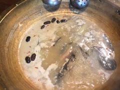 -颜氏双江清水鱼一养身火锅(磁器口店)