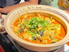 -魏铭鱼头捞饭(晋阳路店)