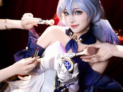 -米游妙妙屋cosplay换装自拍摄影体验馆