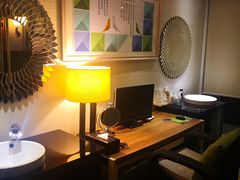 -喜鹊愉家酒店(郑州曼哈顿博览中心地铁站店)