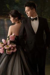 -雪中彩影婚纱摄影·微光艺术中心