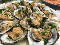 -四川小胡子海鲜(丁村万人海鲜广场店)