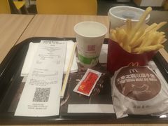 -麦当劳(美林湖店)