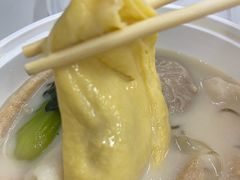 -捞王锅物料理(上海世茂广场店)