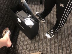 -CHANEL(恒隆广场店)