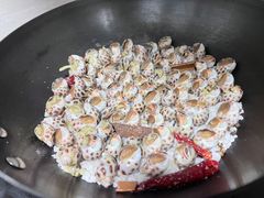 -海大大蒸汽海鲜餐厅·粤菜·特色小炒(欢乐颂店)