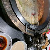 下雨天 辣府火锅更配！