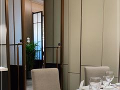 包厢-泓历皇朝酒店(东亭店)