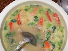 -东海怡品海鲜豆捞(舟宿夜江店)