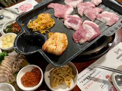 -Dombe豚(黑猪肉街店)