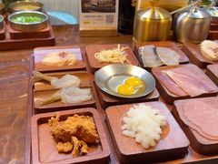 -银米·云南传统过桥米线(双廊黑金冠店)