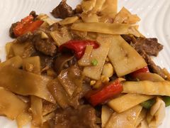 酸笋炒牛肉-美极鲜食坊(宝安南路店)