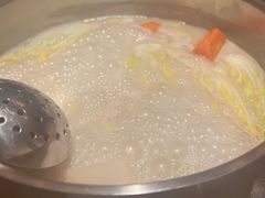 澳门鸡脚猪骨煲（小）-官也街澳门火锅(新源里店)