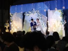 -上海宝华万豪酒店