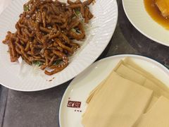 -闫府私房菜·百年鲁菜(恒隆店)