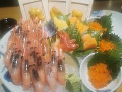 -樱町三味日本料理(城乡世纪广场店)