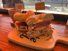 NYU&nbsp;Express&nbsp;纽大速递-Catch Bagel(芳草地店)