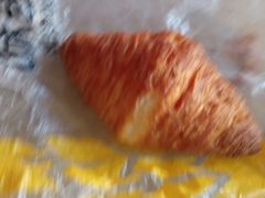 抹茶牛角-味多美蛋糕(义和庄地铁店)