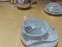 -鹏城人家海鲜酒家·23年老字号(较场尾店)