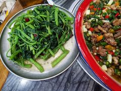 -江湖黑大兔(杨家坪店)