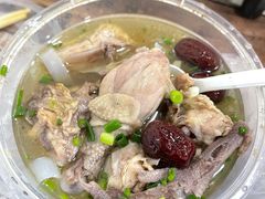 -燕子煨汤(山海关路店)