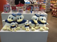 -名创优品(天河区正佳广场二店)