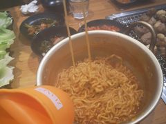 -肉甲韩国木炭烤肉(新壹街1店)