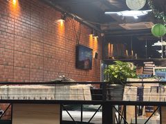 -云晓光头烧烤吧(德平路店)