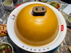 -三人行·骨头王火锅(浙江路店)