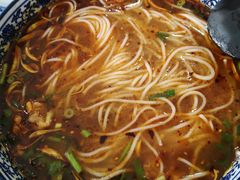 -榴乡缘云南蒙自菊花过桥米线