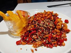 经典辣子鸡配大薯条-眉州东坡(远洋未来广场店)