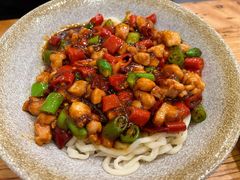 麻辣鸡丁拌面-醉牛腩·面小馆