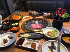 -黑牛黑猪烤肉专门店(万象城店)