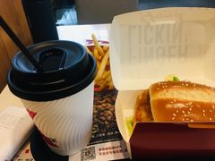 -肯德基(广场南路店)