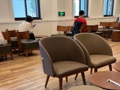 大堂-星巴克臻选(广州沙面店)