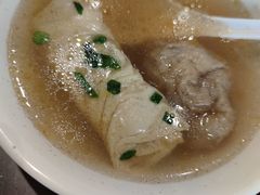 面筋百页单档汤-鲜得来排骨年糕(云南南路店)