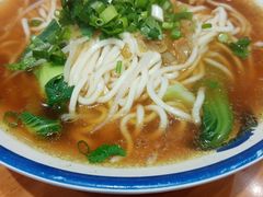 -傻根大肉面(三美店)